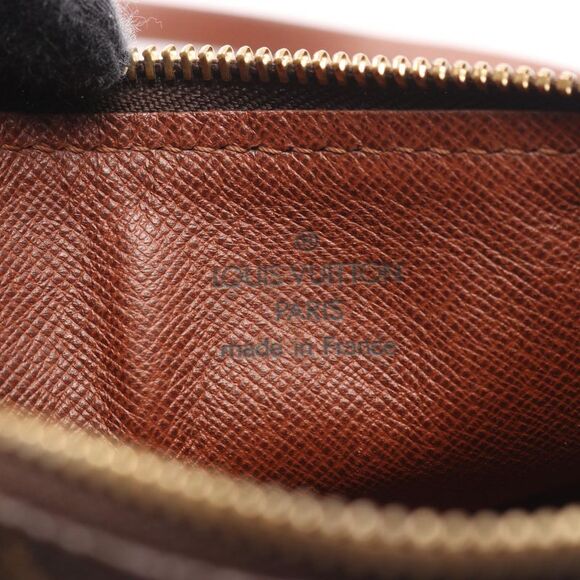 Louis Vuitton Papillon 26 Monogram Handbag - Picture 7 of 9